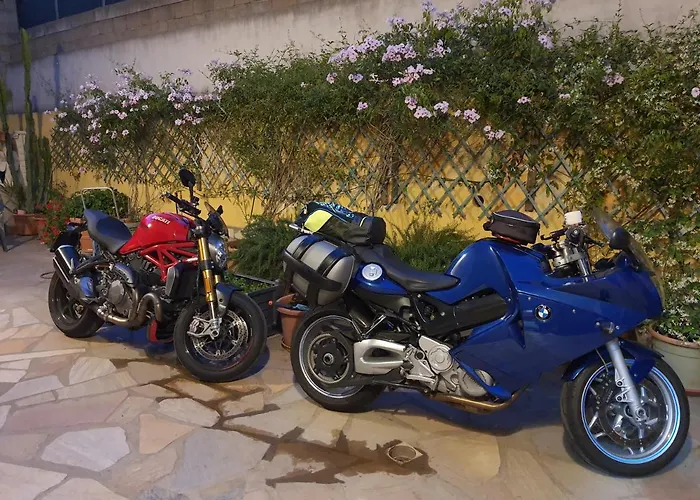 فندق مبيت وإفطار Al Pez Exclusive 3*