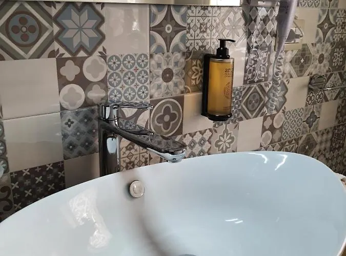 Al Pez Exclusive أولبيا